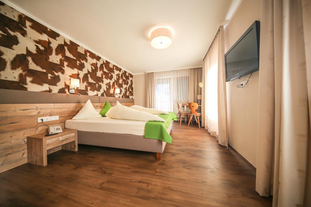 Hotel Landhaus Carla Mayrhofen Eksteriør bilde
